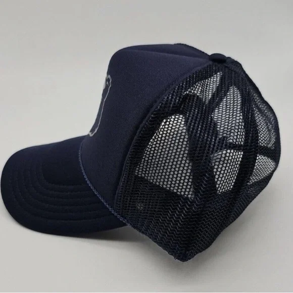 Memphis Grizzlies SnapBack Trucker Hat - Picture 3 of 7